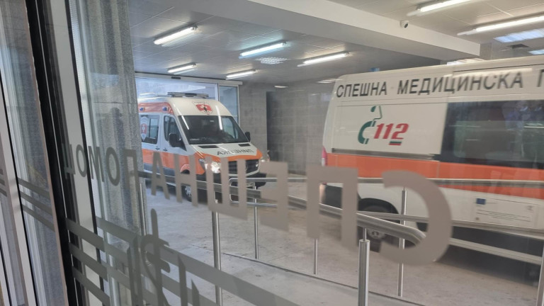 Пешеходец е в тежко състояние, след като е блъснат от кола в Пловдив