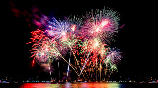 Експлозия в магазин за фойерверки в Източен Китай последвана от