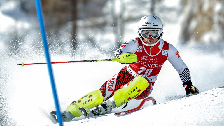 Алберт Попов не успя да завърши втория манш в слалома от Световното по ски