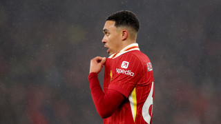 Футболистът на Ливърпул Трент Александър Арнолд бил съобщил на мениджъра Арне