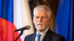 Петр Павел: Чехия е открила в чужбина 800 000 снаряда за Украйна