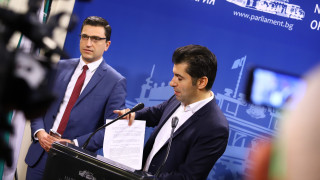 Обвинението на прокуратурата срещу бившия енергиен министър Александър Николов са