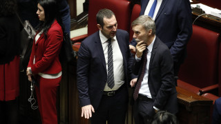 Министърът на спорта в Италия Винченцо Спадафора сподели отговорно че