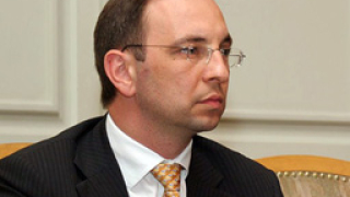Николай Василев раздава Windows лицензи на държавните служители
