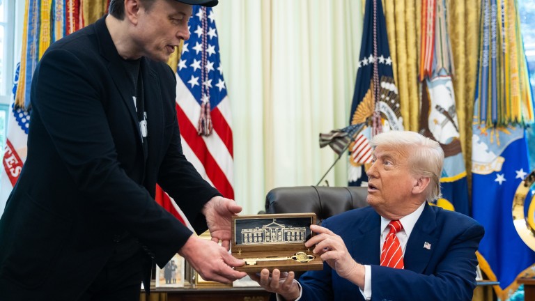 Тръмп връчи на Мъск златен ключ от Белия дом