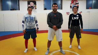 Лагерът на националния отбор по борба жени в Япония продължава