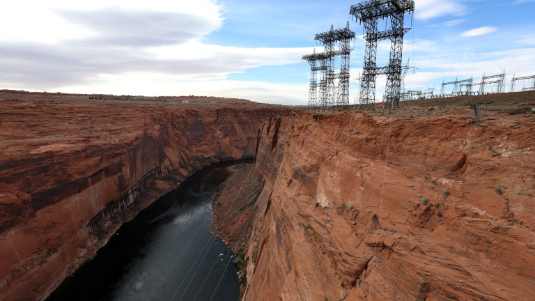 Гърците са платили €210 милиона за открадната електроенергия през 2021-а