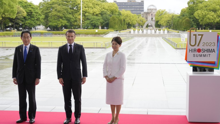 Япония и Франция обявиха, че искат да задълбочат двустранното си