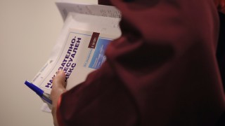 Депутатите разгледаха и приеха на първо гласуване три законопроекта за