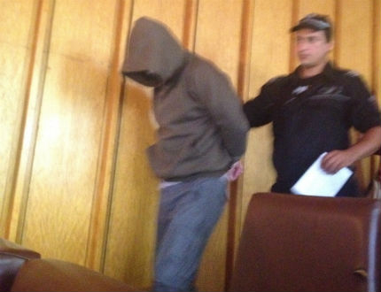Обвиненият за побоя в Борисовата и аверите му „скочиха” на съдийката