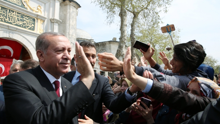 Турция не може да се присъедини към ЕС с новата конституция, отсече евродепутат