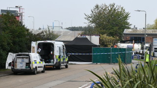 Откритият с мигранти камион в Гърция е регистриран в България