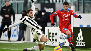 Ювентус и Наполи си размениха по едно полувреме за 1:1 в Торино