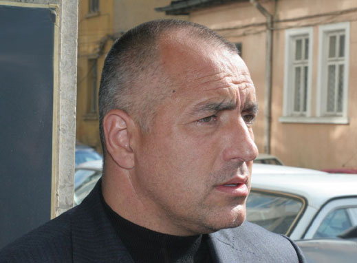 Неделен удар на Борисов към правителството