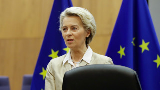 Лайен: Целта е изцяло "чиста" енергия след 2050 г.