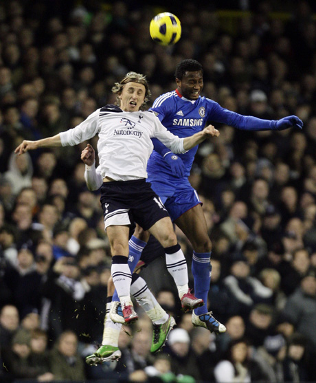 Челси се прицели в Модрич