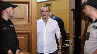 Съдът даде ход на разпоредителното заседание срещу Васил Божков и