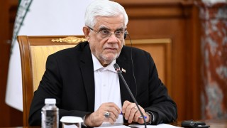 Иран трябва да бъде готов за война заяви първият вицепрезидент