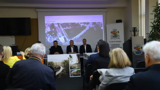 Студио Боеле Павел Пфайлър от Чехия ще строи пешеходния мост