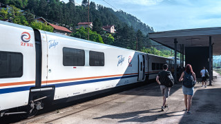 Консорциум оглавяван от металургичната компания Sidenor и подкрепен от баските