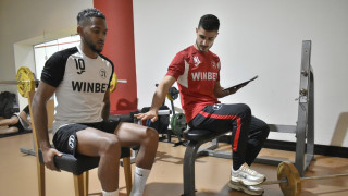 Кондиционният треньор на Локомотив Пловдив Николай Лесков проведе днес следобед