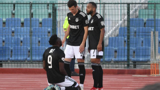 Многото кадрови проблеми в халфовата линия на ЦСКА най вероятно ще