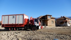 Доставят следващите 12 жилищни фургона в село Богдан