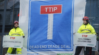 "ТТИП: търговско споразумение без изход", обявиха активисти в Брюксел