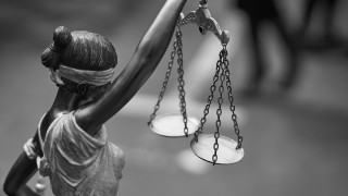 Софийският районен съд осъди мъж на 4 години и 6