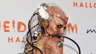 Хайди Клум е звездата която приема най присърце Хелоуин Тя не