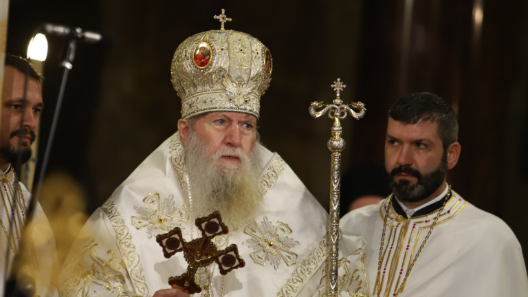 Българският патриарх Неофит оглави тържествената литургия по повод Рожедество Христово,