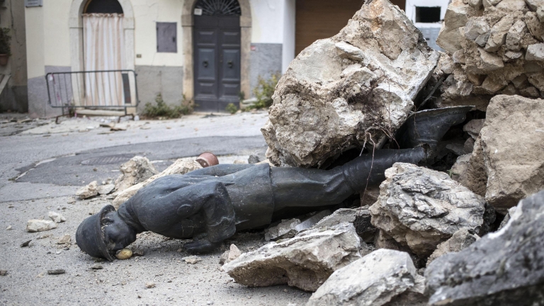 Ново земетресение в Италия