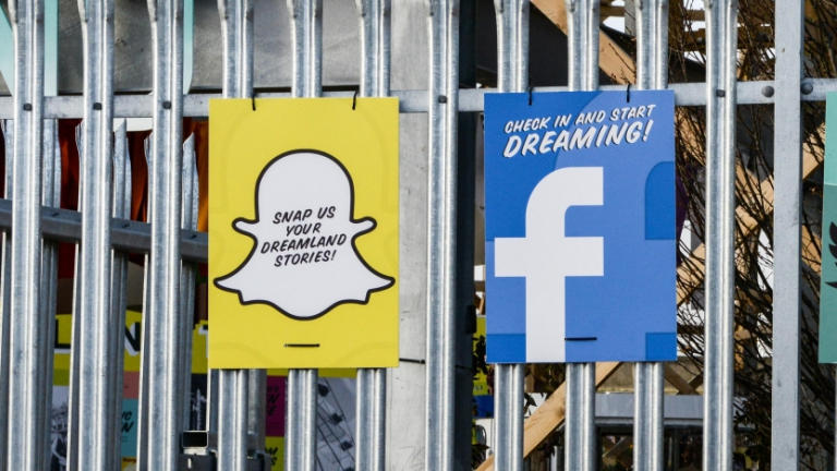 Facebook се конкурира със Snapchat с нова опция