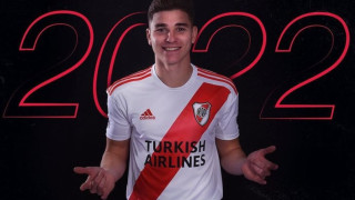 Манчестър Сити ще подпише с нападателя на Ривър Плейт Хулиан