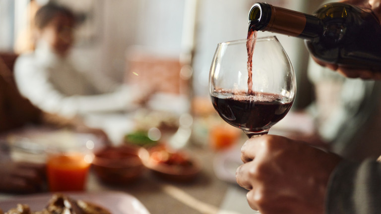 Февруари е месецът на любовта и виното, а ние сме