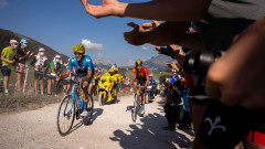 Тур дьо Франс 2024 завършва с бягане по часовник