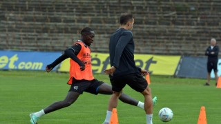 Славия завърши успешно трансфера на Исак Соле в турския Гьозтепе обявиха