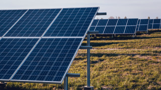 Областният управител на Бургас спря решение за фотоволтаици върху 8280