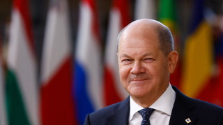 Парламентът на Германия гласува в петък за приемане на предложението