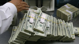 Доларът показва потенциал за печалби