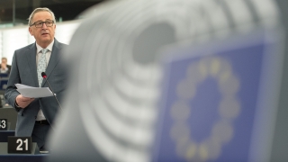 По време на мандата ми Шенген няма да се разпадне, обеща Юнкер пред ЕП