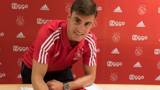 Аякс привлече ново попълнение в състава си Става дума за