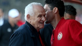 ЦСКА може и да не осъществи треньорска промяна след края