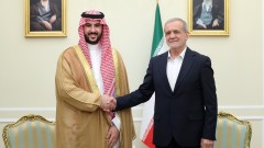 Саудитският министър на отбраната пристига в Техеран преди преговорите между Иран и САЩ