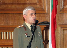 Български офицер начело на щаба на НАТО в Скопие