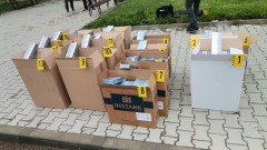 Митничари задържаха 16 кашона цигари без бендерол в Русе