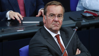 Германският министър на отбраната Борис Писториус предупреди в четвъртък за