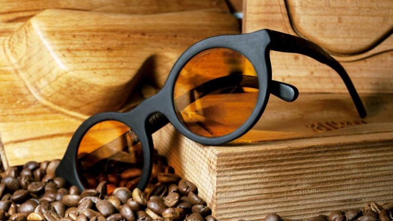 Как се правят слънчеви очила от кафе
