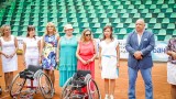 Министър Кралев връчи спортни колички на тенисистите Зоя Чавдарова и Калин Асенов