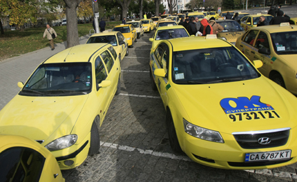 Таксиджиите във война